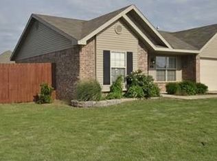 5301 SW Sahara St, Bentonville, AR 72712