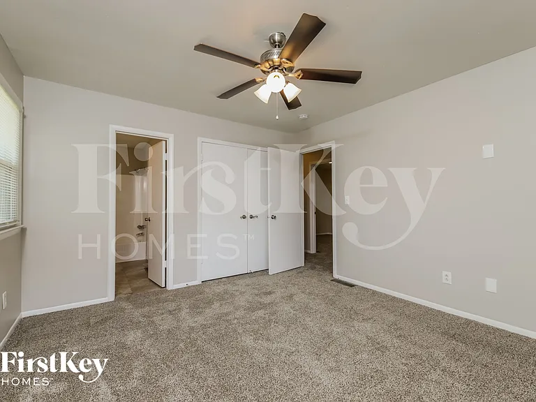 2312 Barnsley Ct — Photo 13