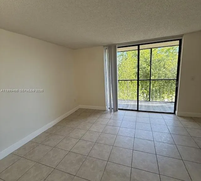8075 SW 107th Ave #305 — Photo 23