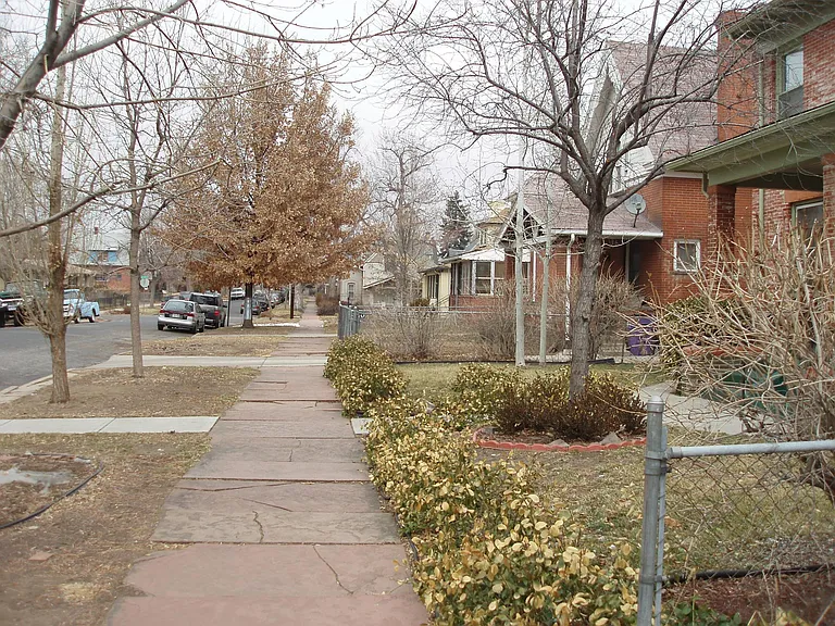 3226 Bryant St — Photo 25