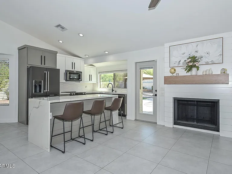 11509 N 109th Way — Photo 24