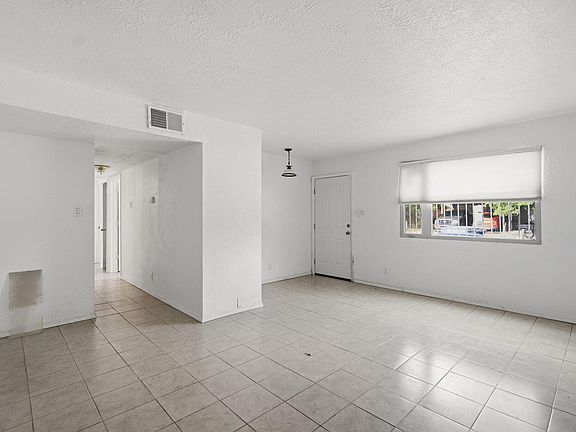 5th image of 1212 La Poblana Rd NW