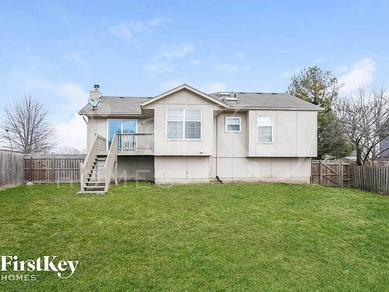 306 Copeland Dr — Photo 15