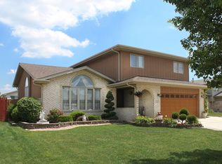 617 Briarwood Ave, Romeoville, IL 60446