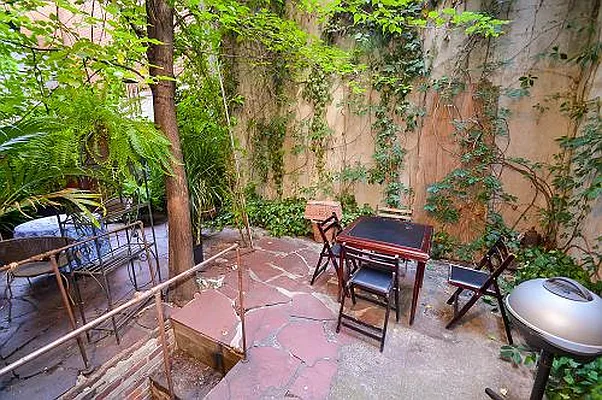 Rented by New York City Apartments | media 11
