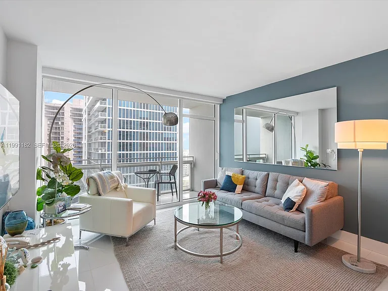 6801 Collins Ave #1208 — Photo 9