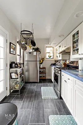 Rented by MNS | media 34