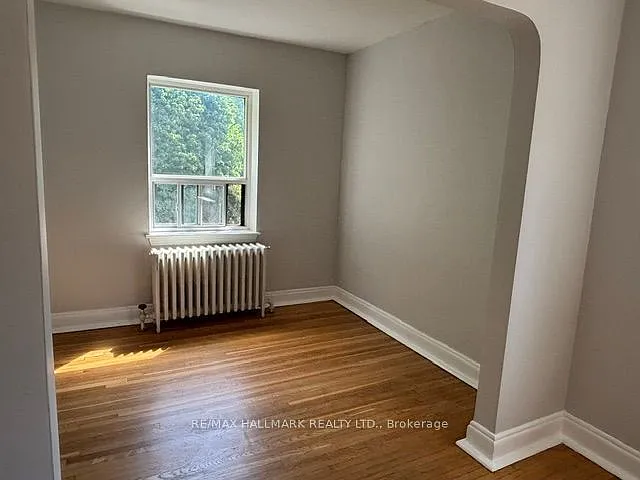 111 Oriole Pkwy #306 — Photo 5