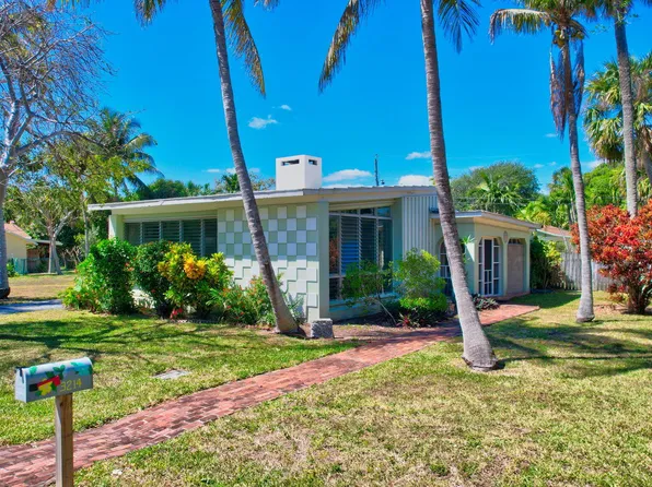 3214 Pierson Dr, Delray Beach, FL 33483