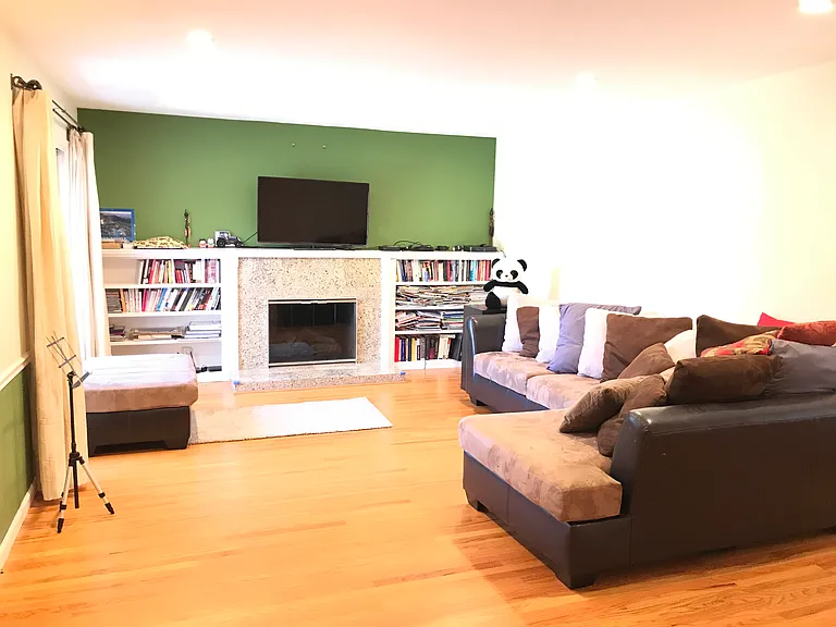 Calboro Dr — Photo 1