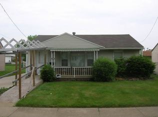 2536 Kirby Ave NE, Canton, OH 44705