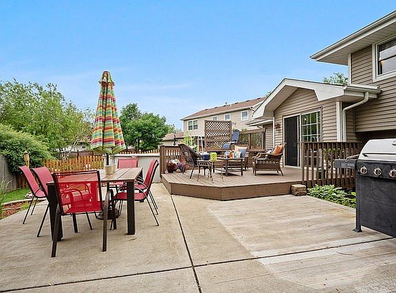 4th image of 3107 Art Schultz Dr