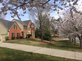 1925 Ridge Gate Dr, Cumming, GA 30041