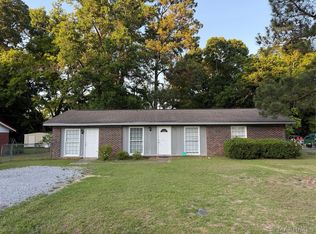302 Woodbine St, Selma, AL 36701