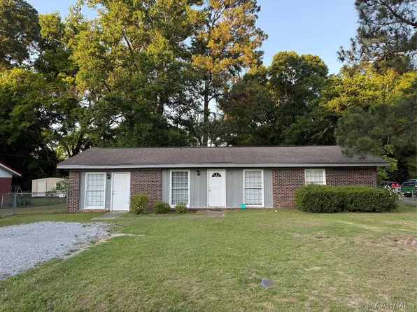 302 Woodbine St, Selma, AL 36701