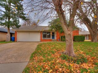 10320 Lyndon Rd, The Village, OK 73120