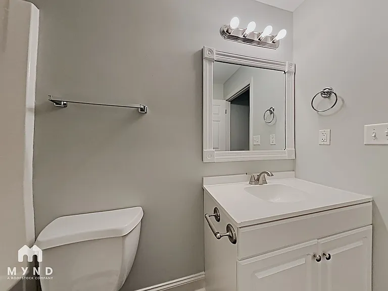 722 Deans Ferry Rd — Photo 13