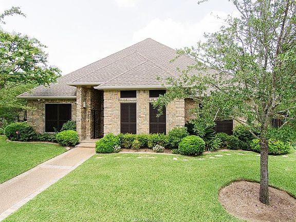 3rd image of 9202 Stonebrook Dr