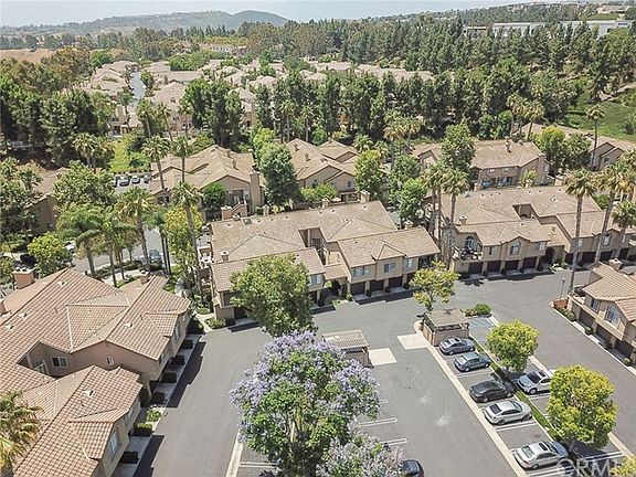 5th image of 28 Promontory Park
