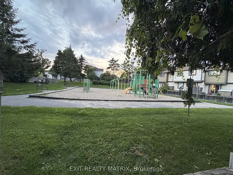 2622 Pimlico Cres #123 — Photo 18