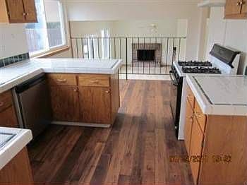 3rd image of 9164 Starina Way