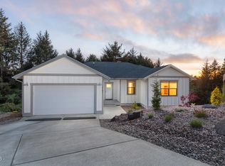 4145 SE Inlet Ave, Lincoln City, OR 97367