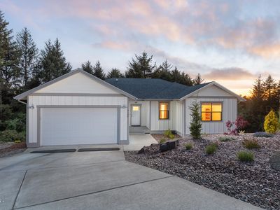 4145 SE Inlet Ave, Lincoln City, OR, 97367