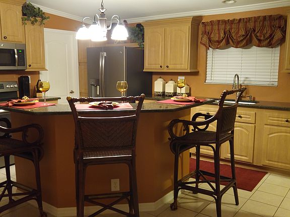 3rd image of 38432 Callaway Blvd