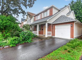 19 Windhurst Dr, Ottawa, ON K2G6G5