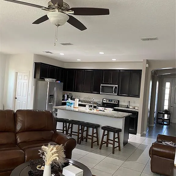 3016 Madelia Ln — Photo 3