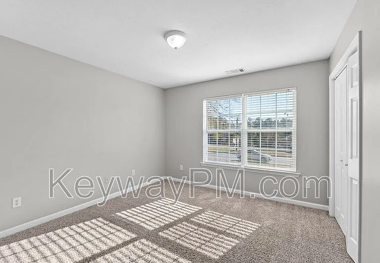 122 Oakwood Dr — Photo 20