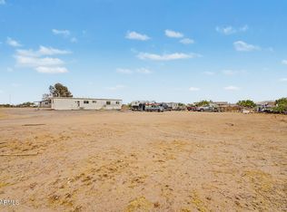 20843 W TIP TOP MINE Road, Wittmann, AZ 85361