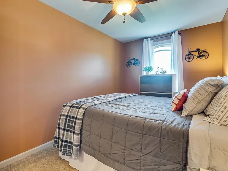 503 Sioux St — Photo 32