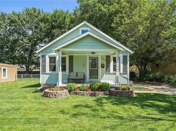 526 E Poplar St, Olathe, KS 66061