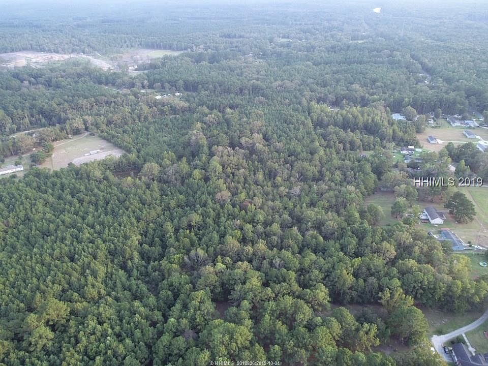 2nd image of 8028 Purrysburg Rd