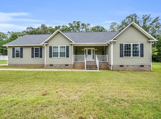 143 Hillcrest Dr, Gaffney, SC 29340
