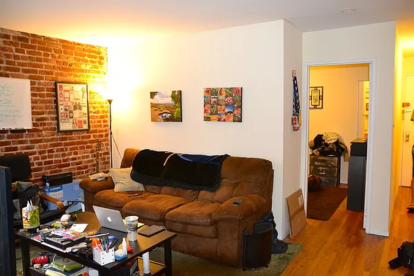 Rented by Oak Tree LLC | media 32