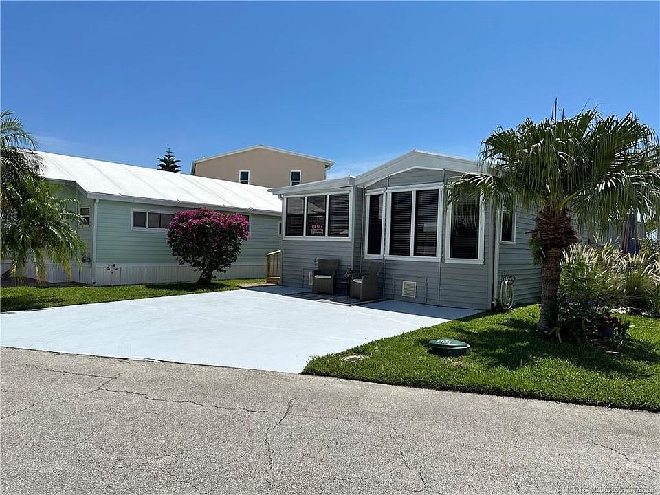 1st image of 306 Nettles Blvd