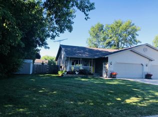 1155 W Madison Ave, Cleveland, WI 53015