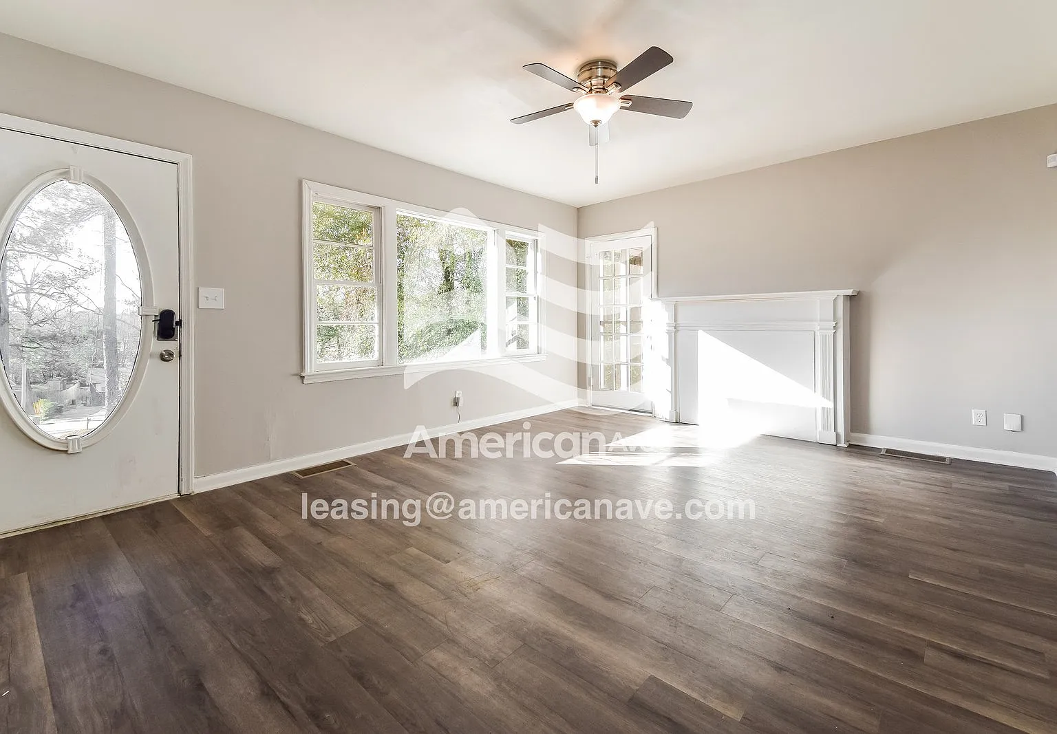 3 bed, 1.0 bath, 1325 sqft, $1,135 — Photo 3