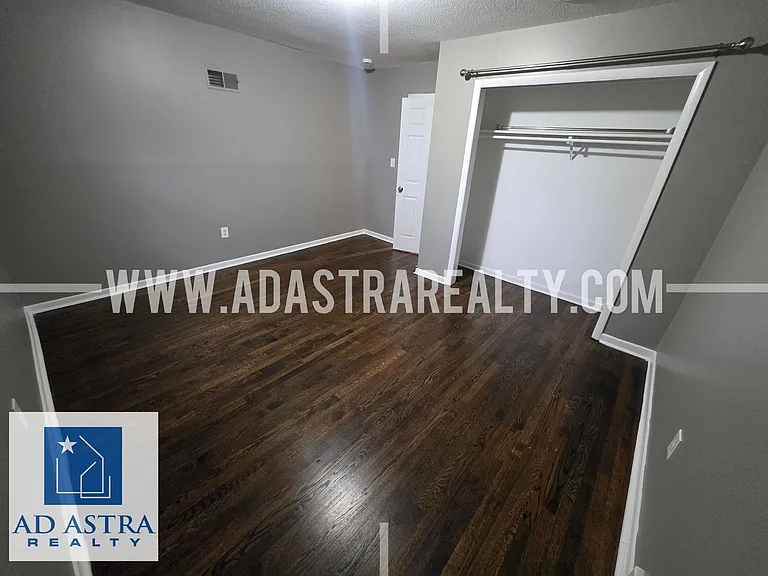 208 Brookside Dr — Photo 12