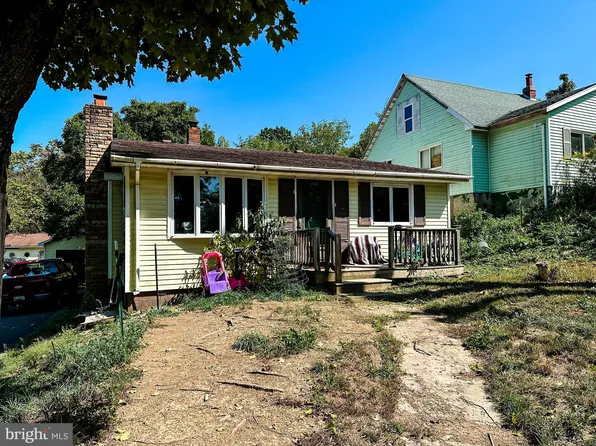 22402 Cosgroves Ln SW, Westernport, MD 21562