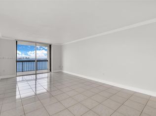 2333 Brickell Ave APT 1717, Miami, FL 33129