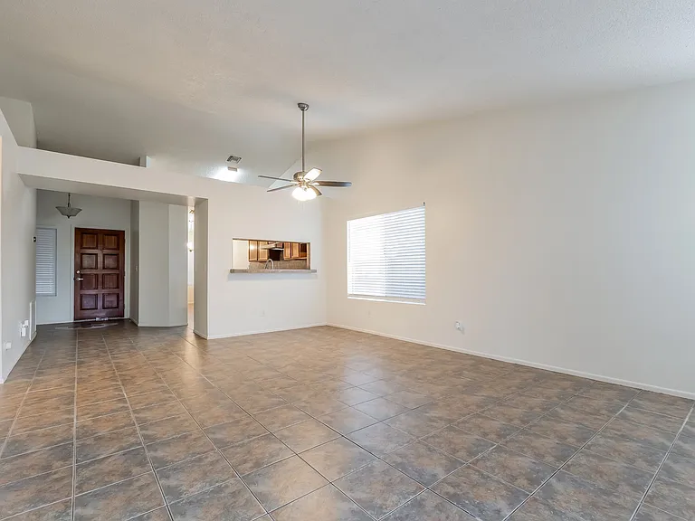 4301 W Blacksmith St — Photo 26