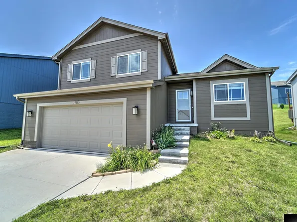 7720 N 108th St, Omaha, NE 68142