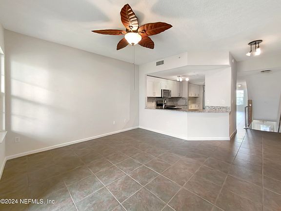 3rd image of 1050 BELLA VISTA Boulevard #10-108