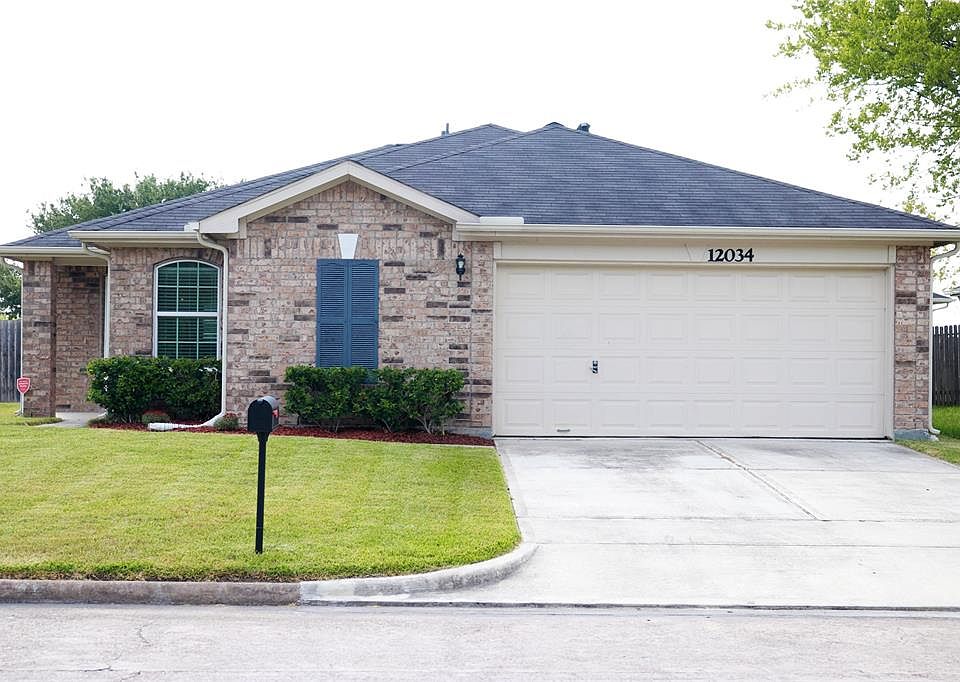 1st image of 12034 Sandrock Dr
