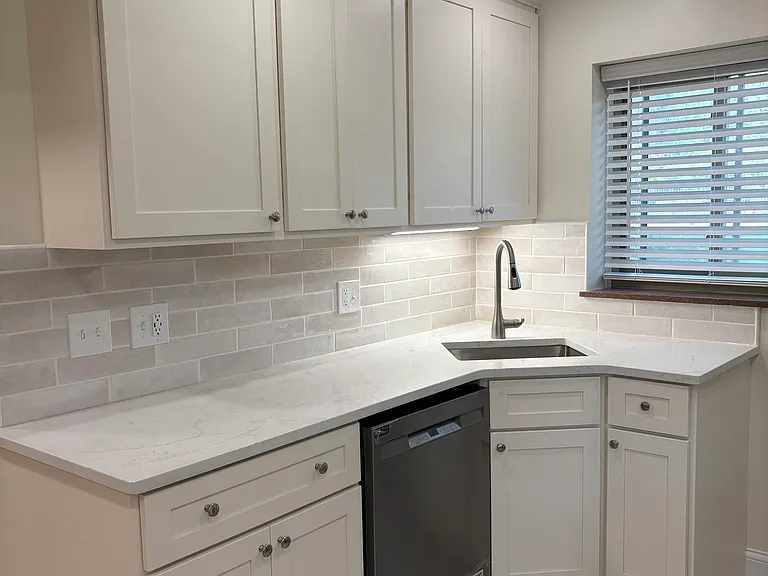 2030 Wooster Rd #1 — Photo 4