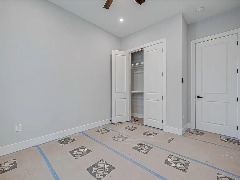 6840 Del Rio St — Photo 33