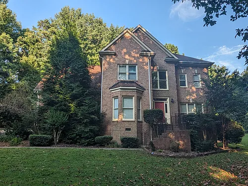 4934 Derbyshire Dr Photo 1